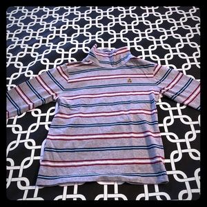 Turtle neck long sleeve shirt